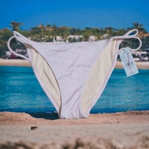 💥NEW💥 LA HEARTS - Pale Lilac Bikini 👙 Bottoms